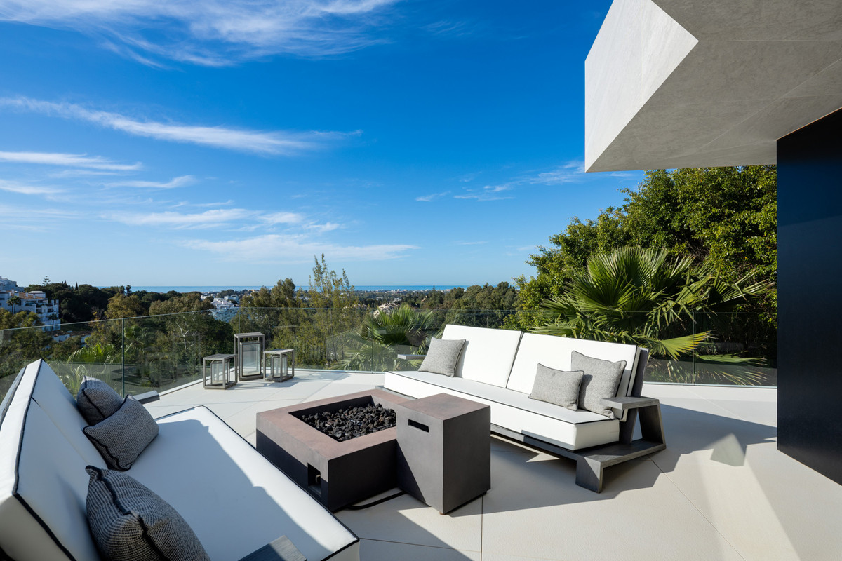 Se vende Villa - Chalet de 5 dormitorios en Costa Del Sol, Málaga, España