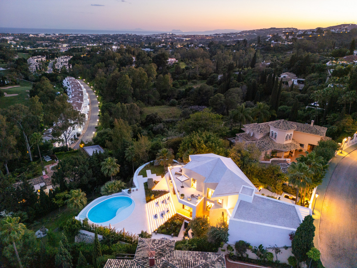Se vende Villa - Chalet de 5 dormitorios en Costa Del Sol, Málaga, España