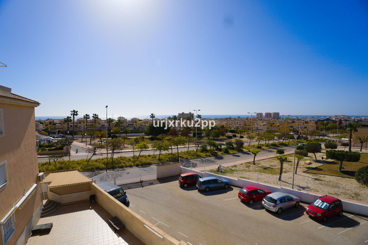 3 Bed Townhouse for sale in Torrevieja Costa Blanca, Alicante, Spain