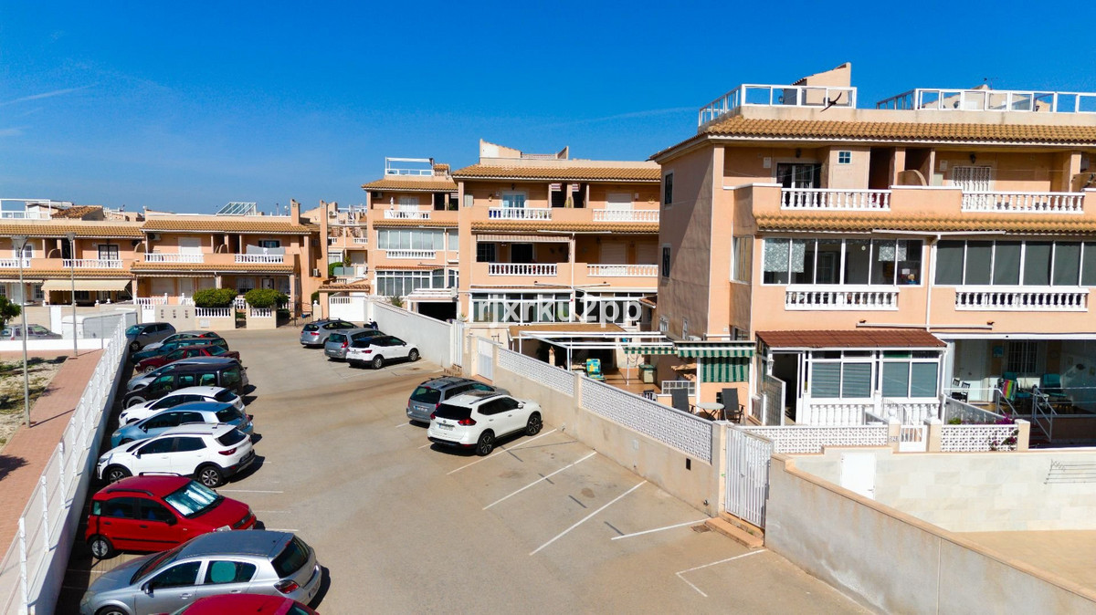 3 Bed Townhouse for sale in Torrevieja Costa Blanca, Alicante, Spain