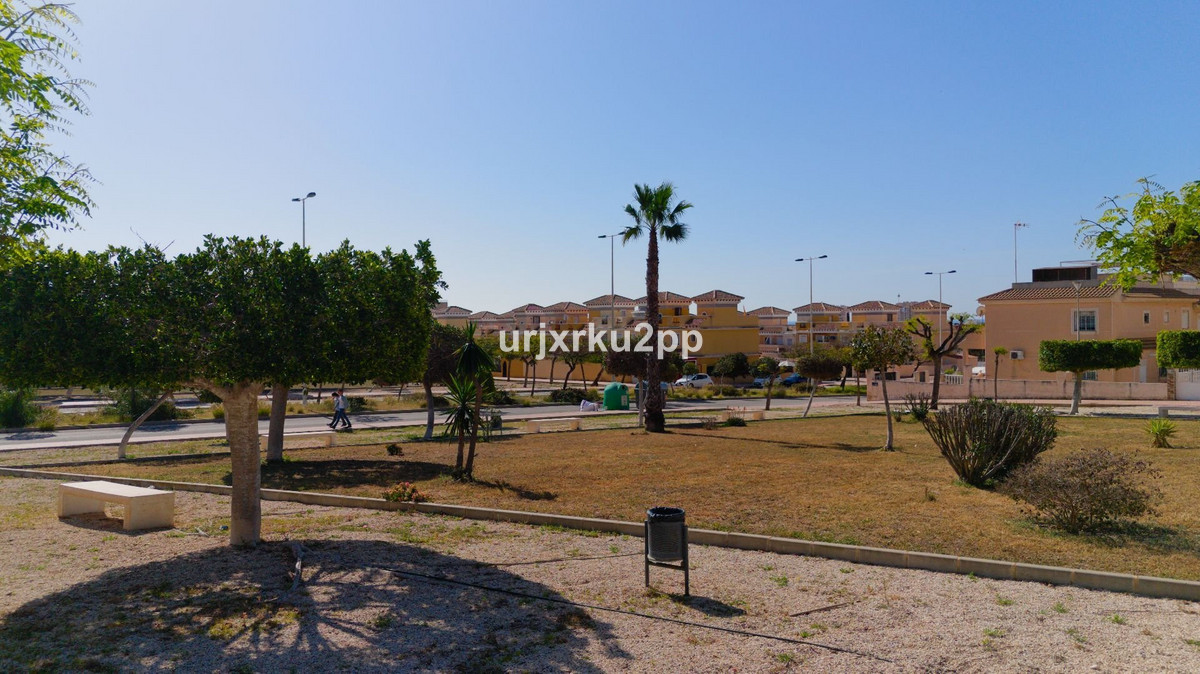 3 Bed Townhouse for sale in Torrevieja Costa Blanca, Alicante, Spain