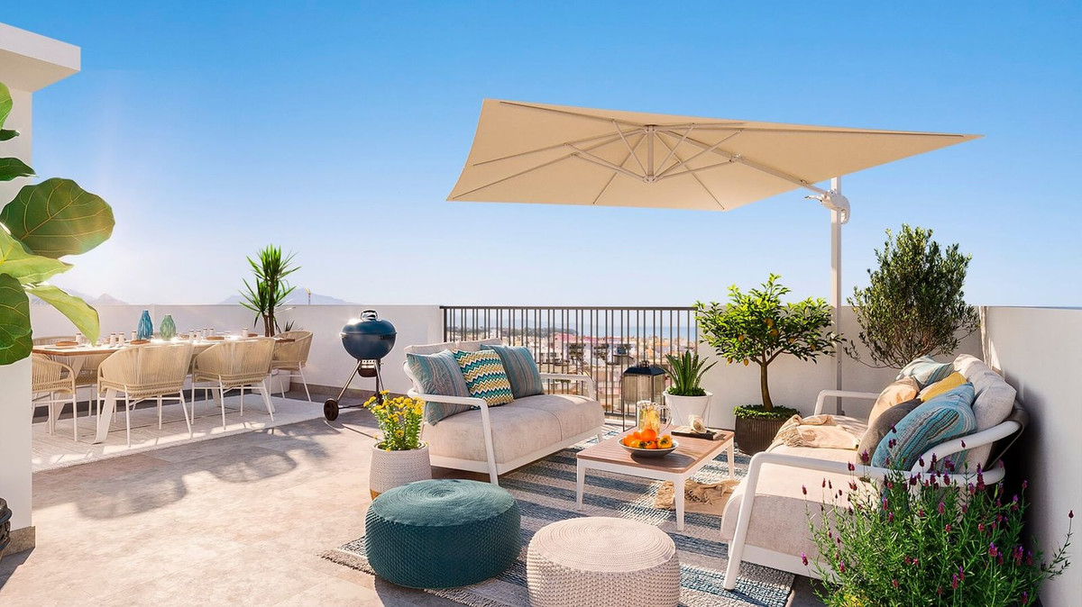 2 Bed Apartment for sale in Estepona Costa Del Sol, Málaga, Spain
