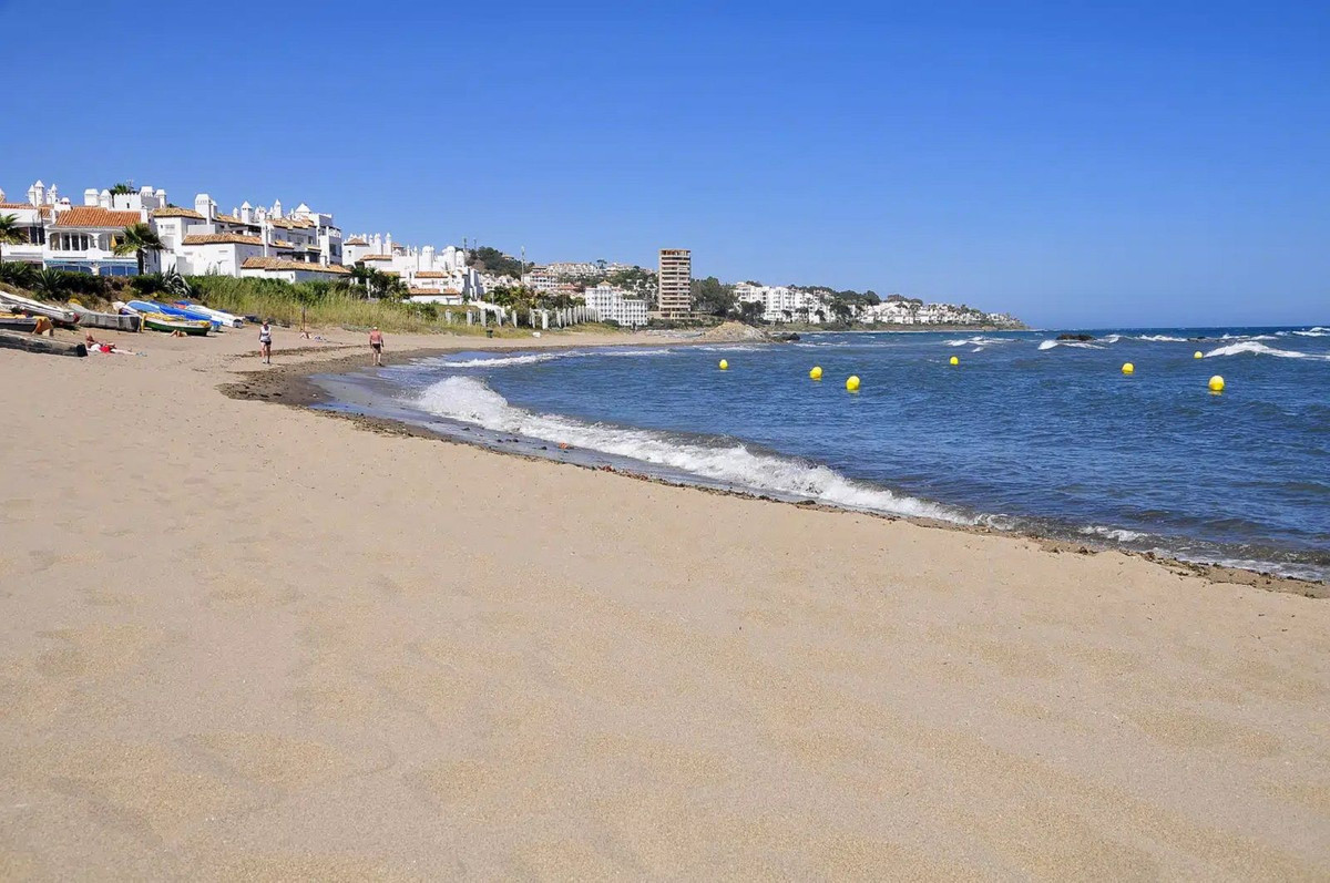 3 Bed Townhouse for sale in Riviera Del Sol Costa Del Sol, Málaga, Spain