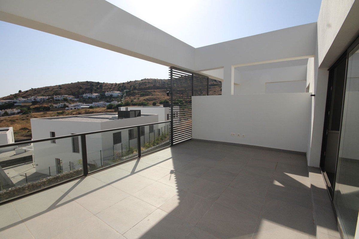3 Bed Townhouse for sale in Riviera Del Sol Costa Del Sol, Málaga, Spain