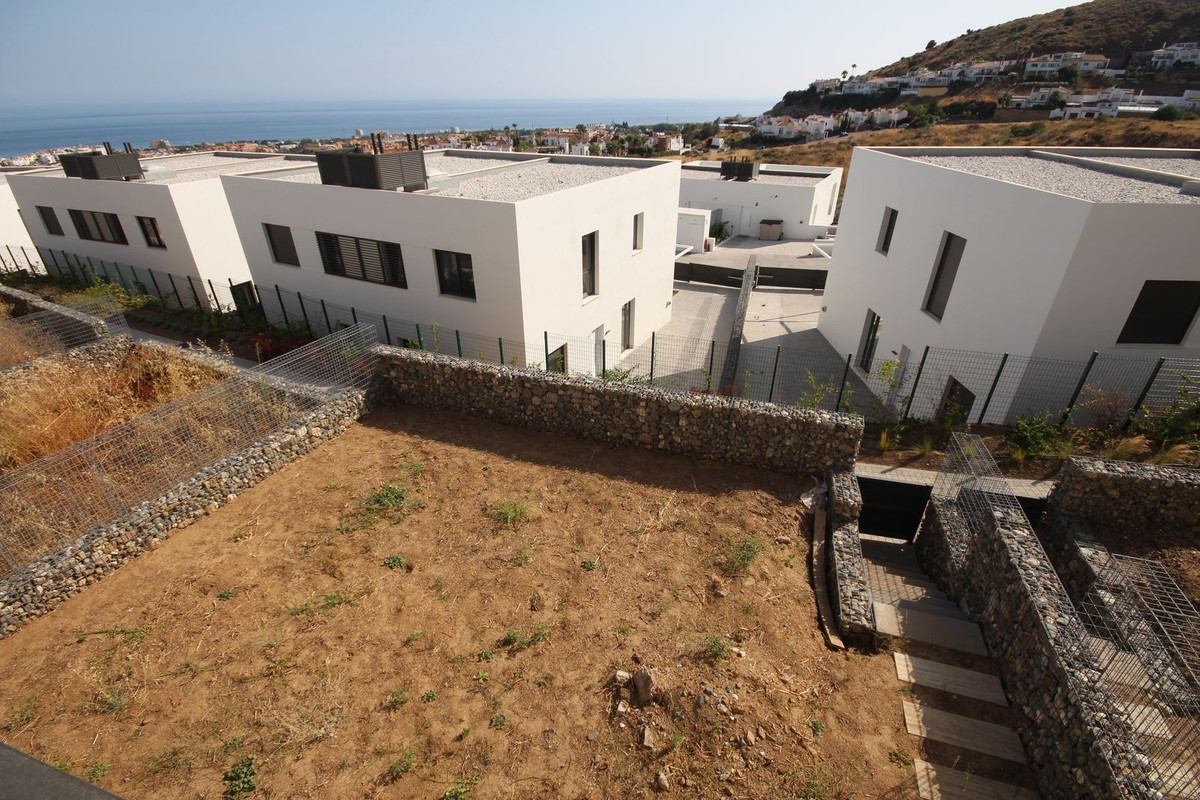 3 Bed Townhouse for sale in Riviera Del Sol Costa Del Sol, Málaga, Spain