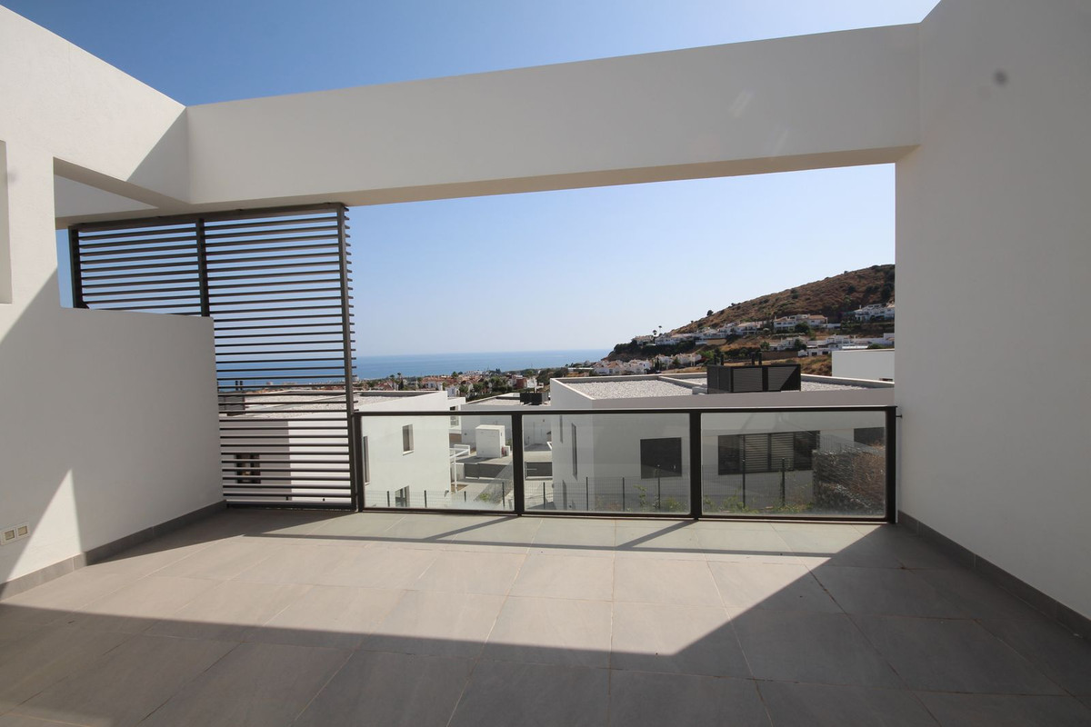 3 Bed Townhouse for sale in Riviera Del Sol Costa Del Sol, Málaga, Spain