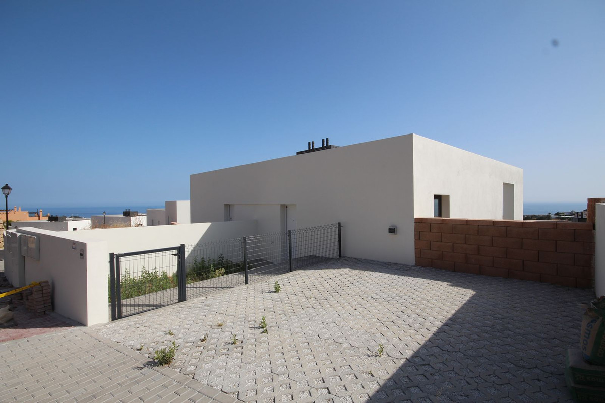 3 Bed Townhouse for sale in Riviera Del Sol Costa Del Sol, Málaga, Spain