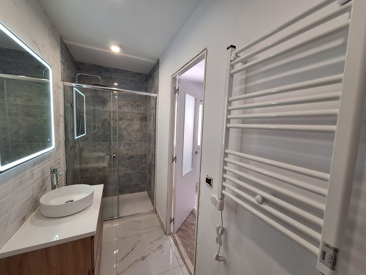 Se vende Apartamento Planta Baja de 2 dormitorios en Costa Blanca, Alicante, España