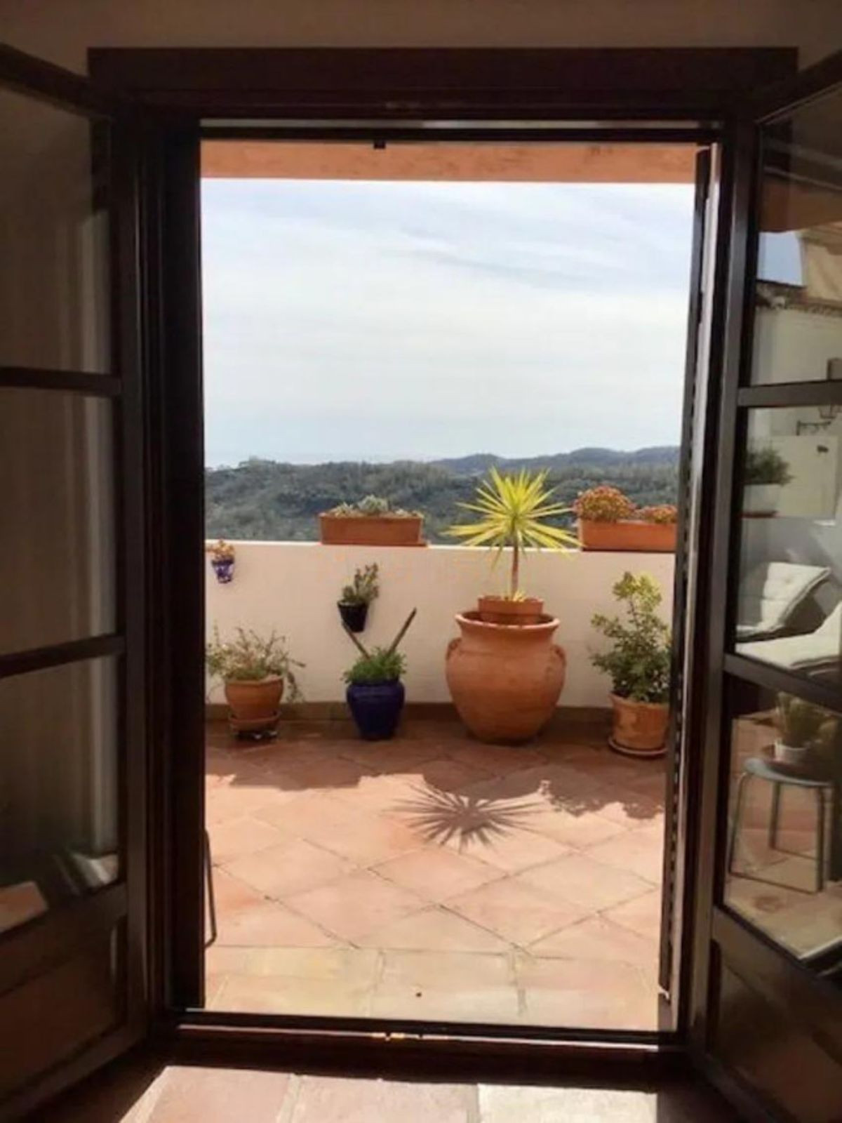 2 Bed Townhouse for sale in Benahavís Costa Del Sol, Málaga, Spain