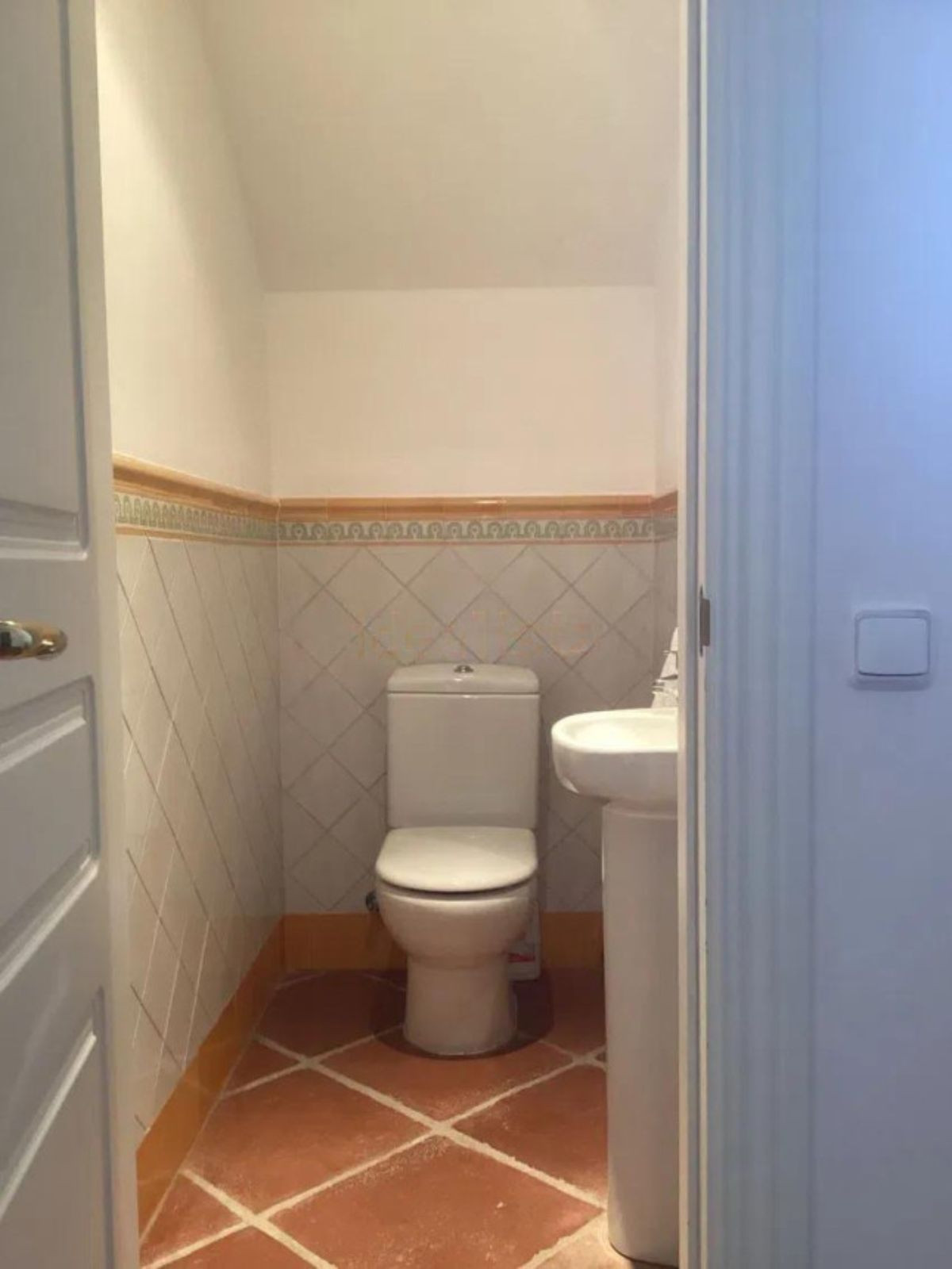 2 Bed Townhouse for sale in Benahavís Costa Del Sol, Málaga, Spain