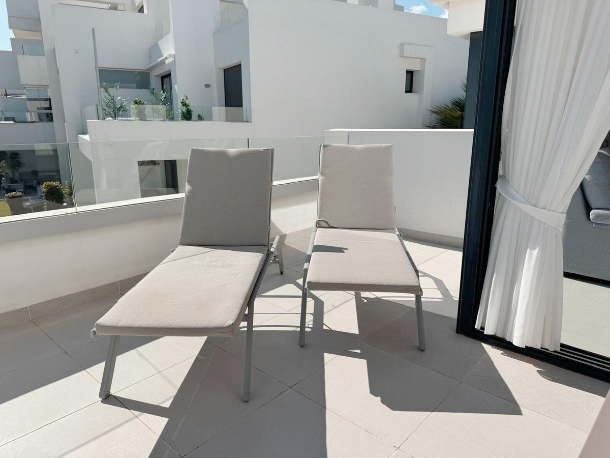 3 Bed Apartment for sale in Estepona Costa Del Sol, Málaga, Spain