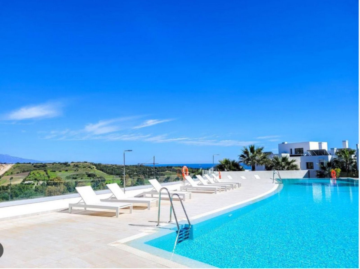 3 Bed Apartment for sale in Estepona Costa Del Sol, Málaga, Spain