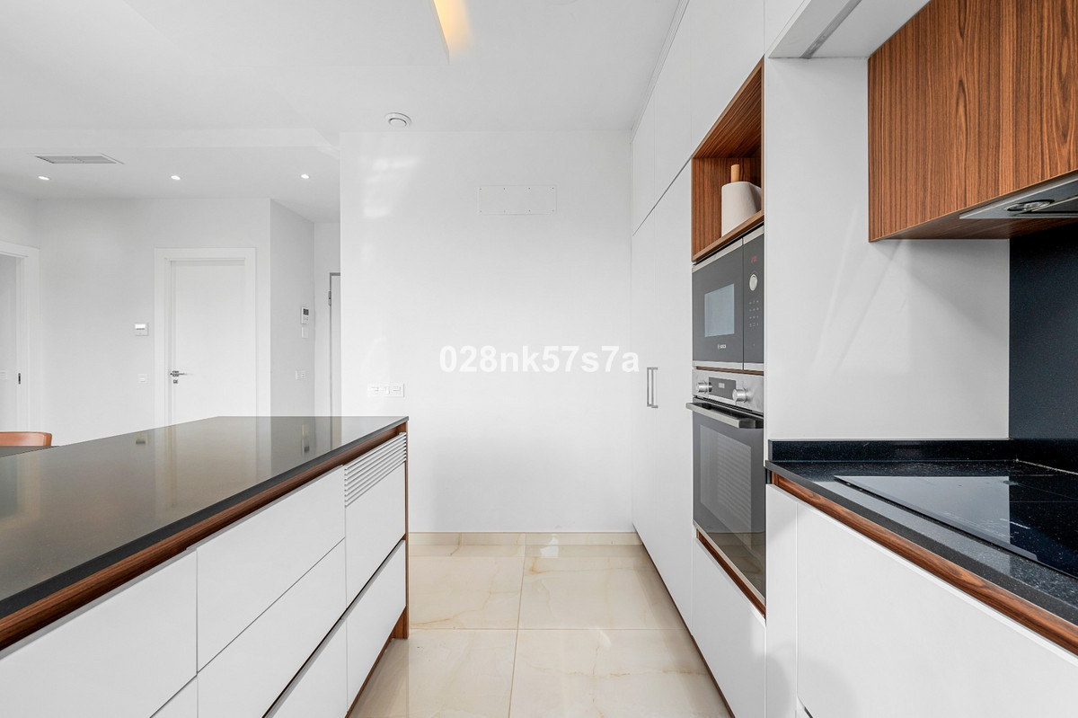 Se vende Villa - Chalet de 4 dormitorios en Costa Blanca, Alicante, España