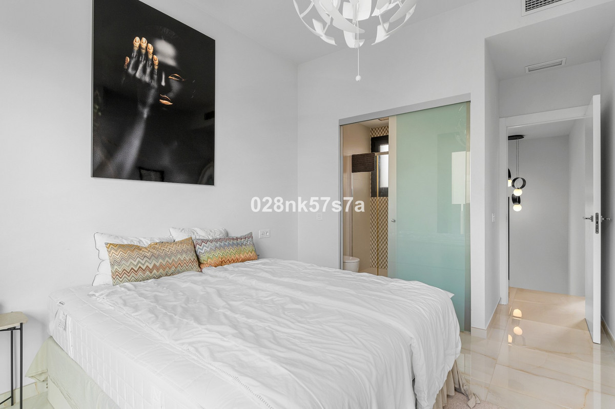 Se vende Villa - Chalet de 4 dormitorios en Costa Blanca, Alicante, España