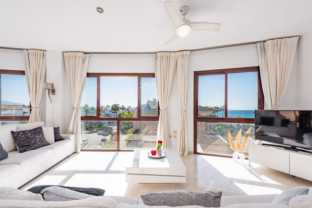 3 Bed Apartment for sale in Costalita Costa Del Sol, Málaga, Spain