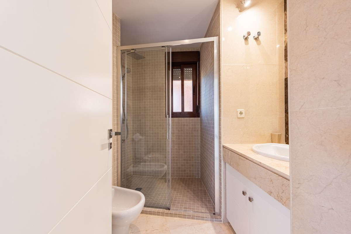 3 Bed Apartment for sale in Costalita Costa Del Sol, Málaga, Spain