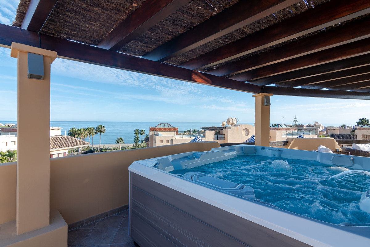 3 Bed Apartment for sale in Costalita Costa Del Sol, Málaga, Spain