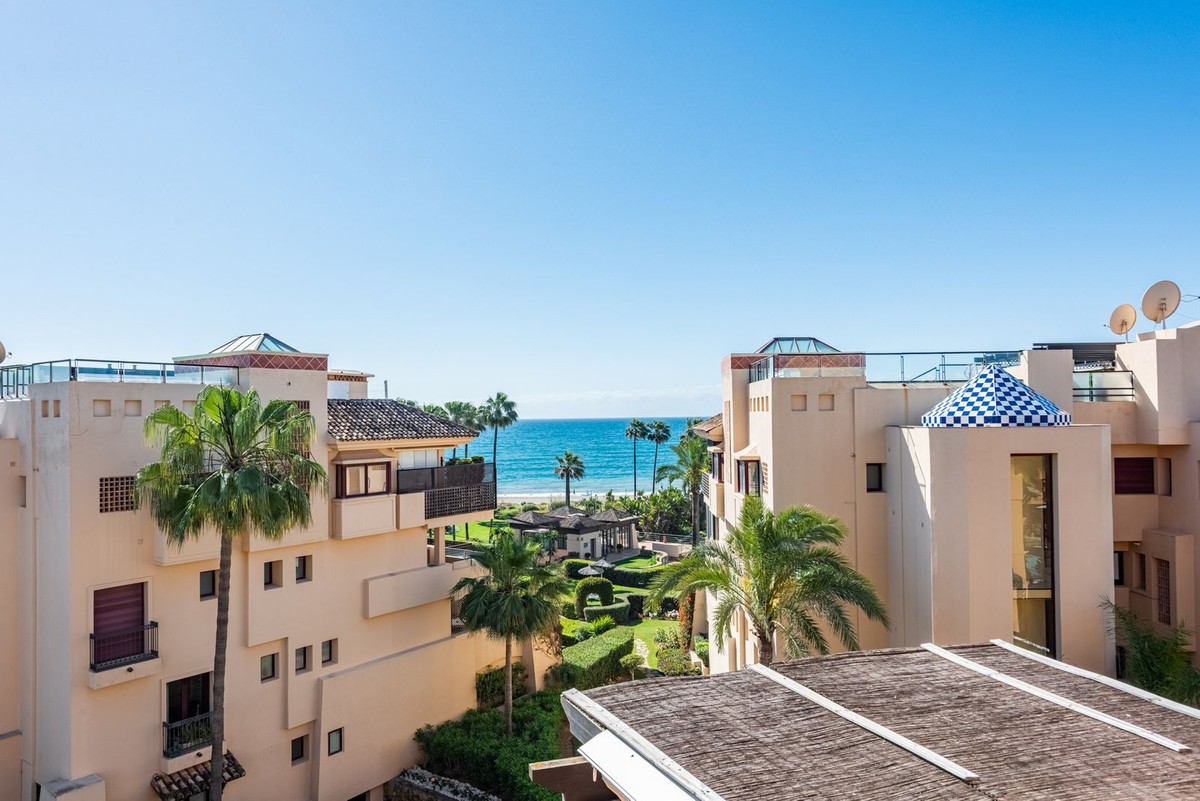 3 Bed Apartment for sale in Costalita Costa Del Sol, Málaga, Spain