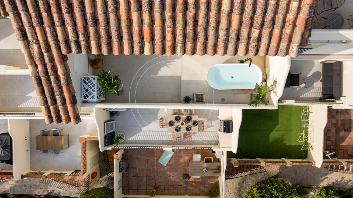 3 Bed Townhouse for sale in Marbella Costa Del Sol, Málaga, Spain