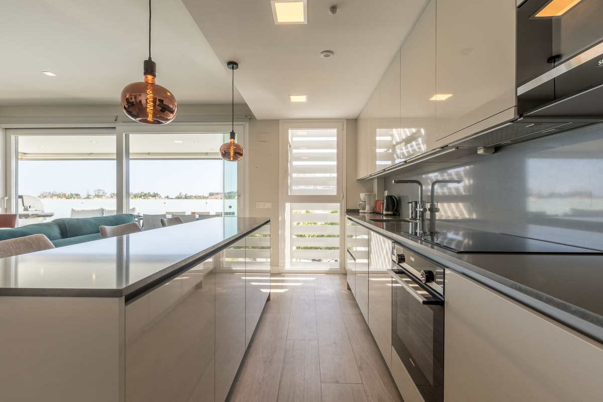 3 Bed Apartment for sale in La Cala De Mijas Costa Del Sol, Málaga, Spain