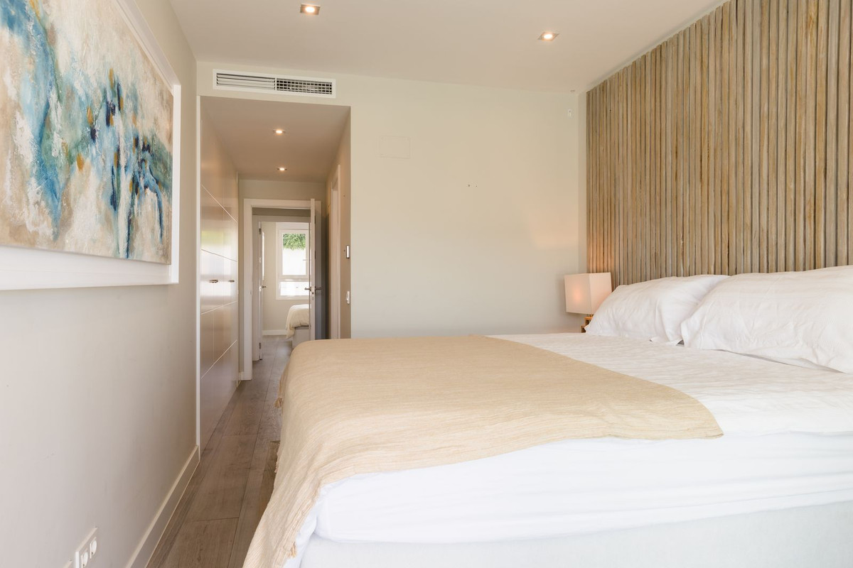 3 Bed Apartment for sale in La Cala De Mijas Costa Del Sol, Málaga, Spain