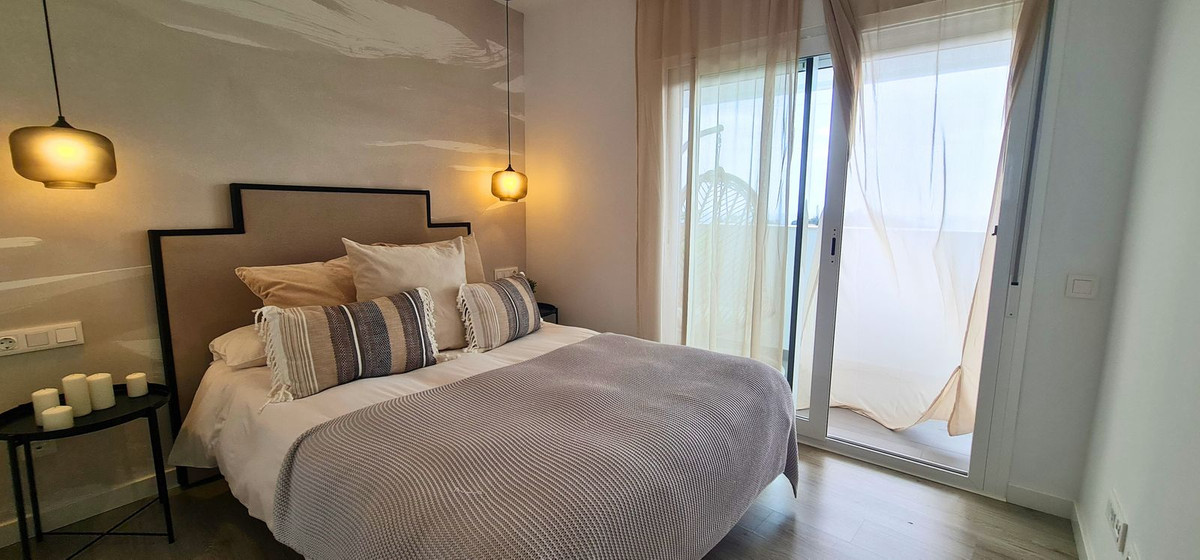3 Bed Apartment for sale in Rincón De La Victoria Costa Del Sol East, Málaga, Spain
