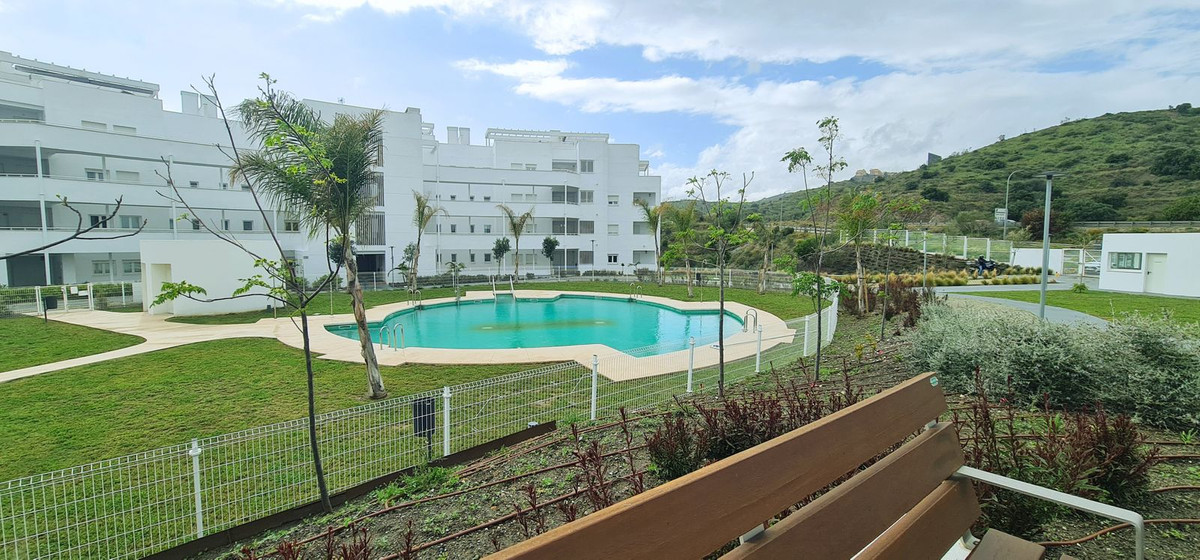 3 Bed Apartment for sale in Rincón De La Victoria Costa Del Sol East, Málaga, Spain