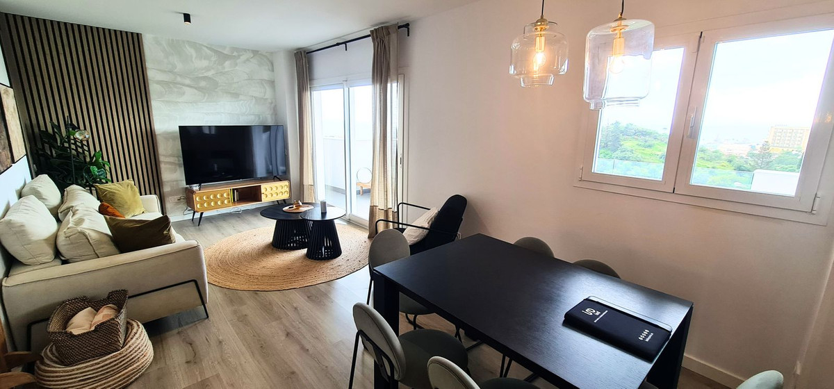 3 Bed Apartment for sale in Rincón De La Victoria Costa Del Sol East, Málaga, Spain