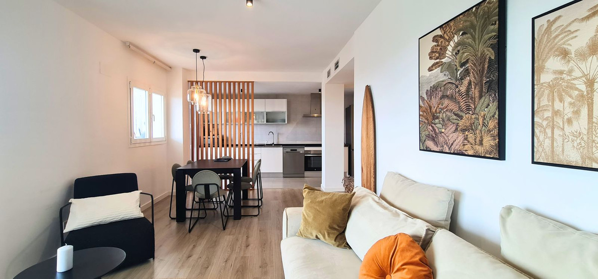 3 Bed Apartment for sale in Rincón De La Victoria Costa Del Sol East, Málaga, Spain