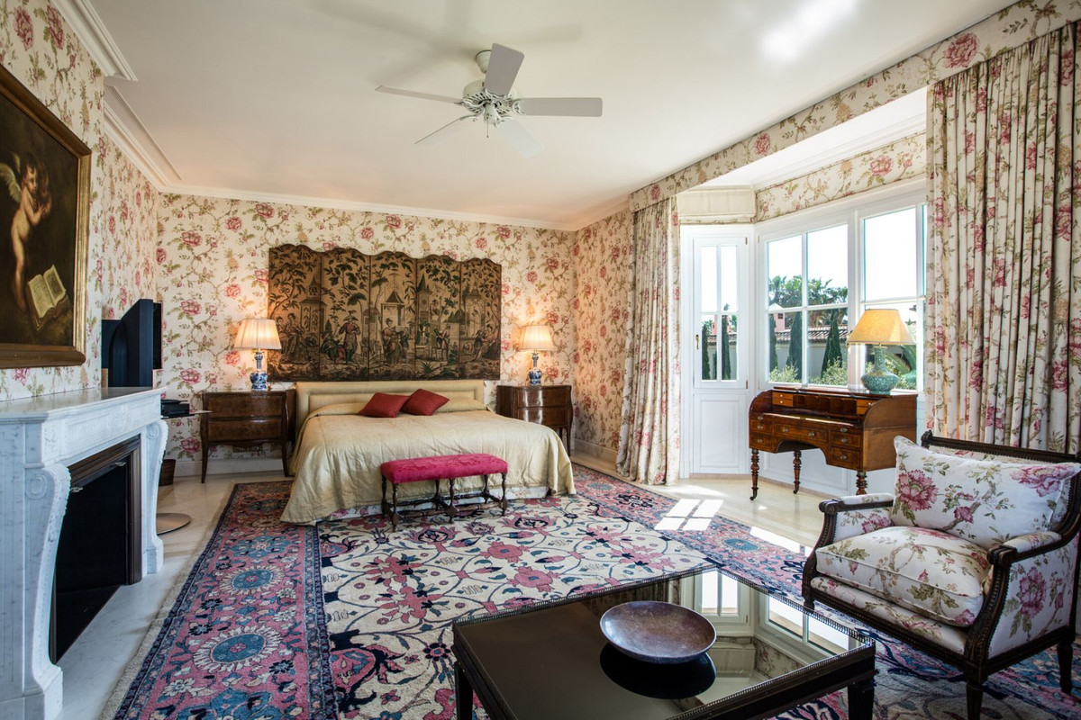 Se vende Villa - Chalet de 7 dormitorios en Costa Del Sol, Málaga, España