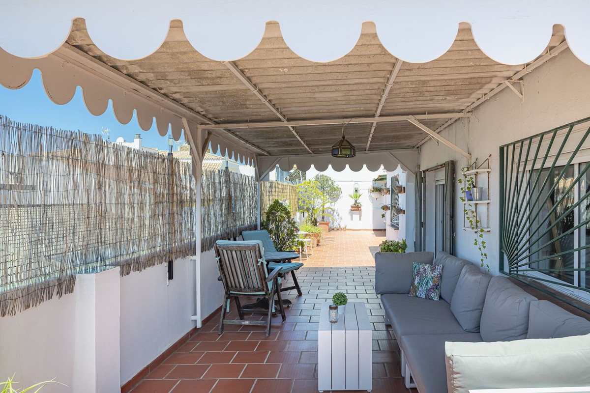 6 Bed Apartment for sale in San Pedro De Alcántara Costa Del Sol, Málaga, Spain