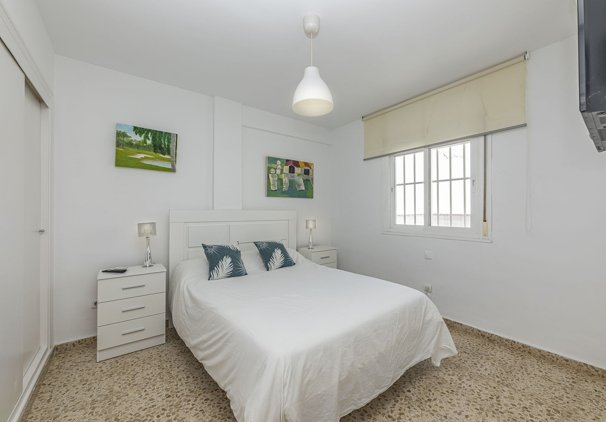 6 Bed Apartment for sale in San Pedro De Alcántara Costa Del Sol, Málaga, Spain