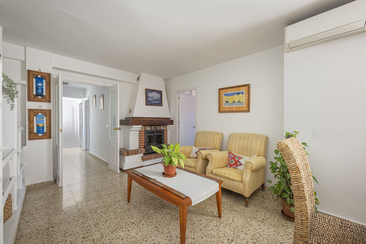 6 Bed Apartment for sale in San Pedro De Alcántara Costa Del Sol, Málaga, Spain