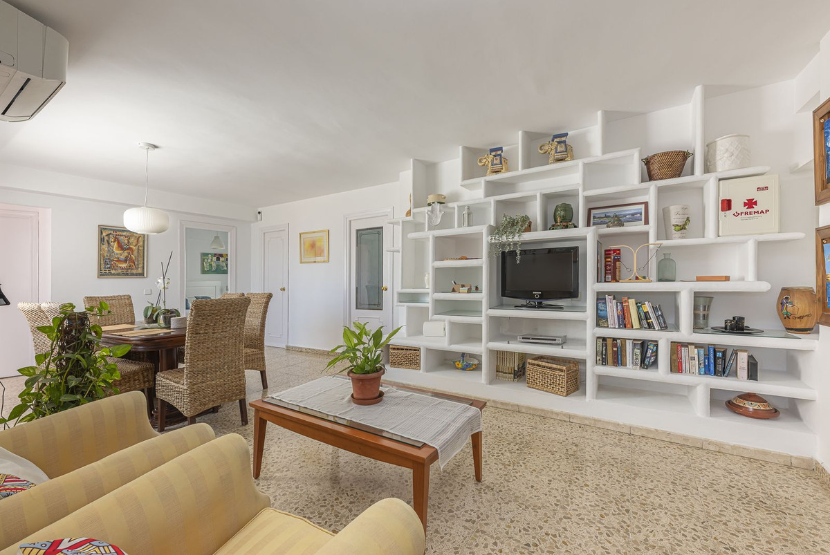 6 Bed Apartment for sale in San Pedro De Alcántara Costa Del Sol, Málaga, Spain