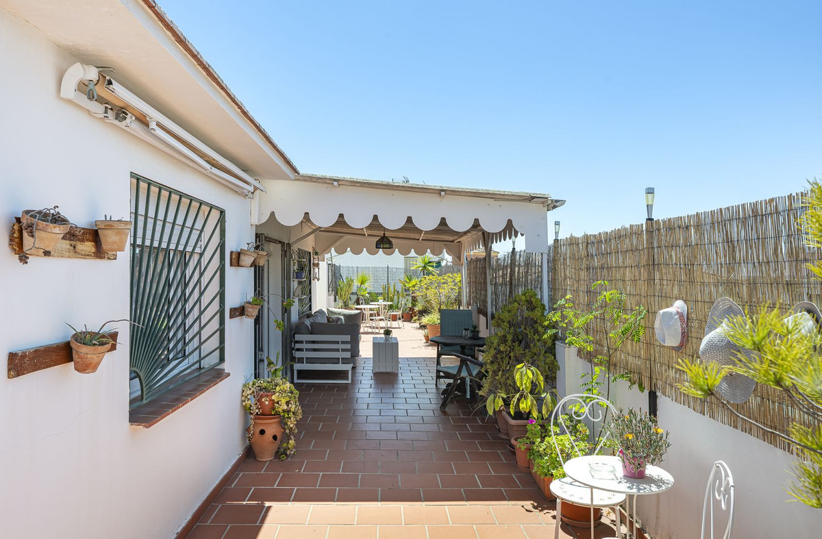 6 Bed Apartment for sale in San Pedro De Alcántara Costa Del Sol, Málaga, Spain