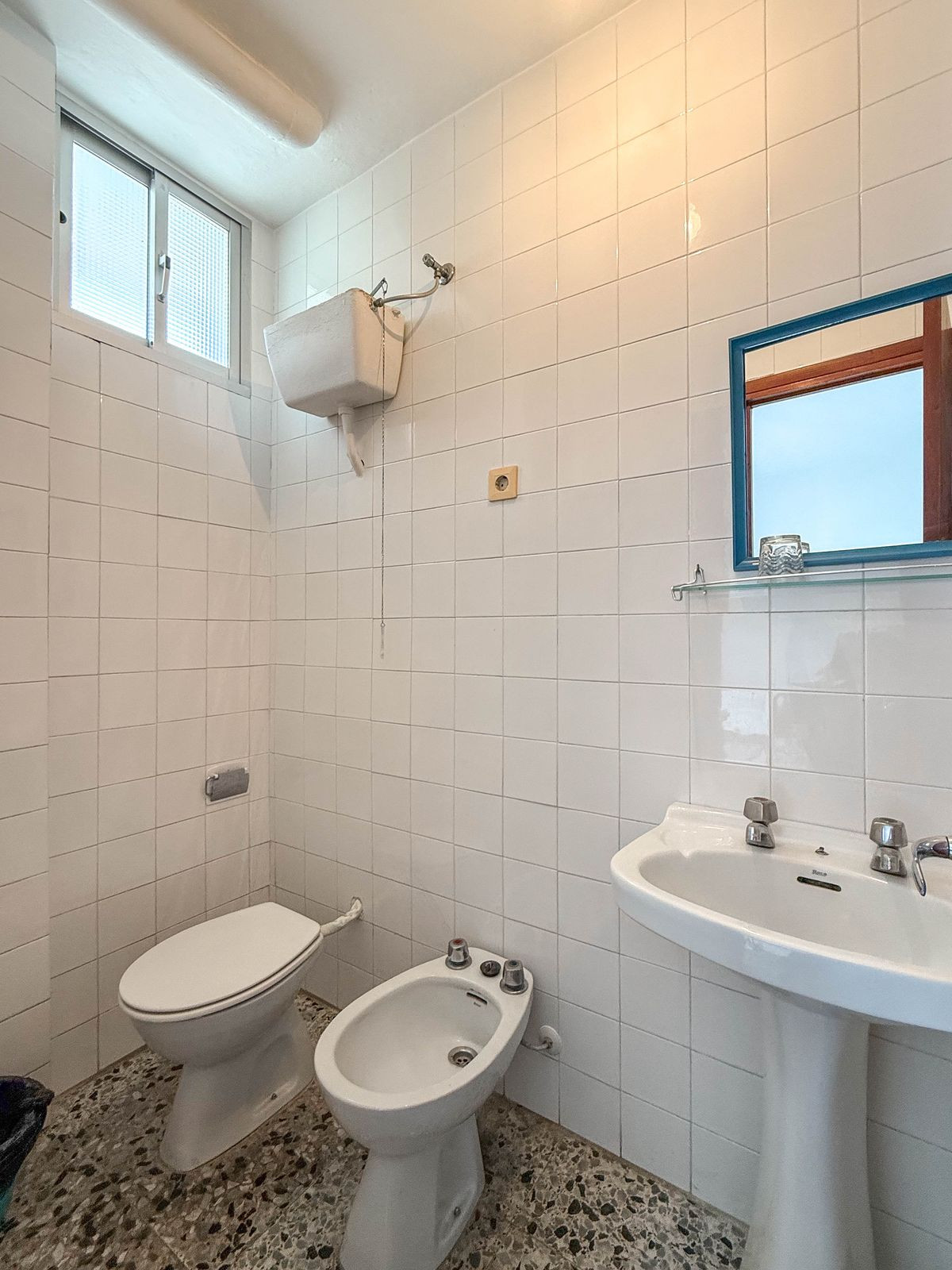 26 Bed Commercial unit for sale in Tolox Costa Del Sol, Málaga, Spain