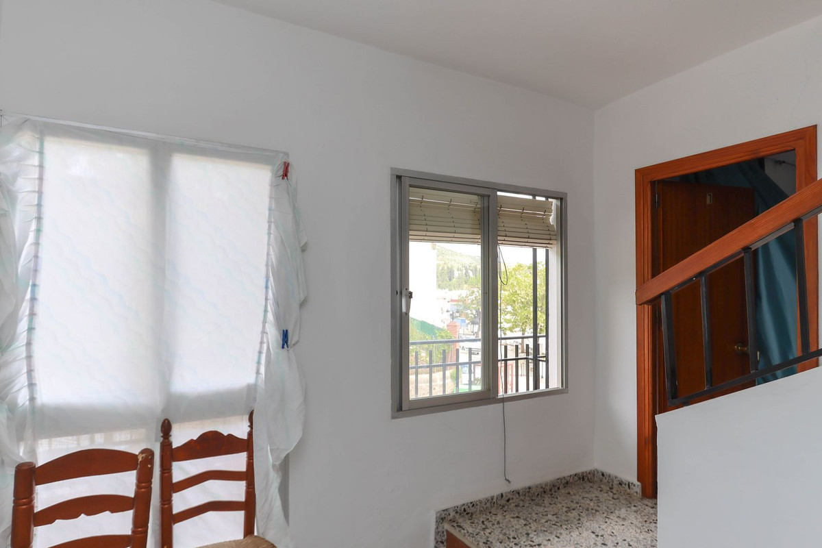 26 Bed Commercial unit for sale in Tolox Costa Del Sol, Málaga, Spain