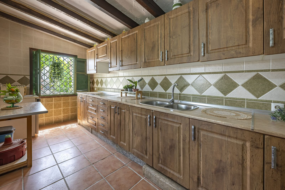 Se vende Terreno Rustico  en Costa Del Sol, Málaga, España
