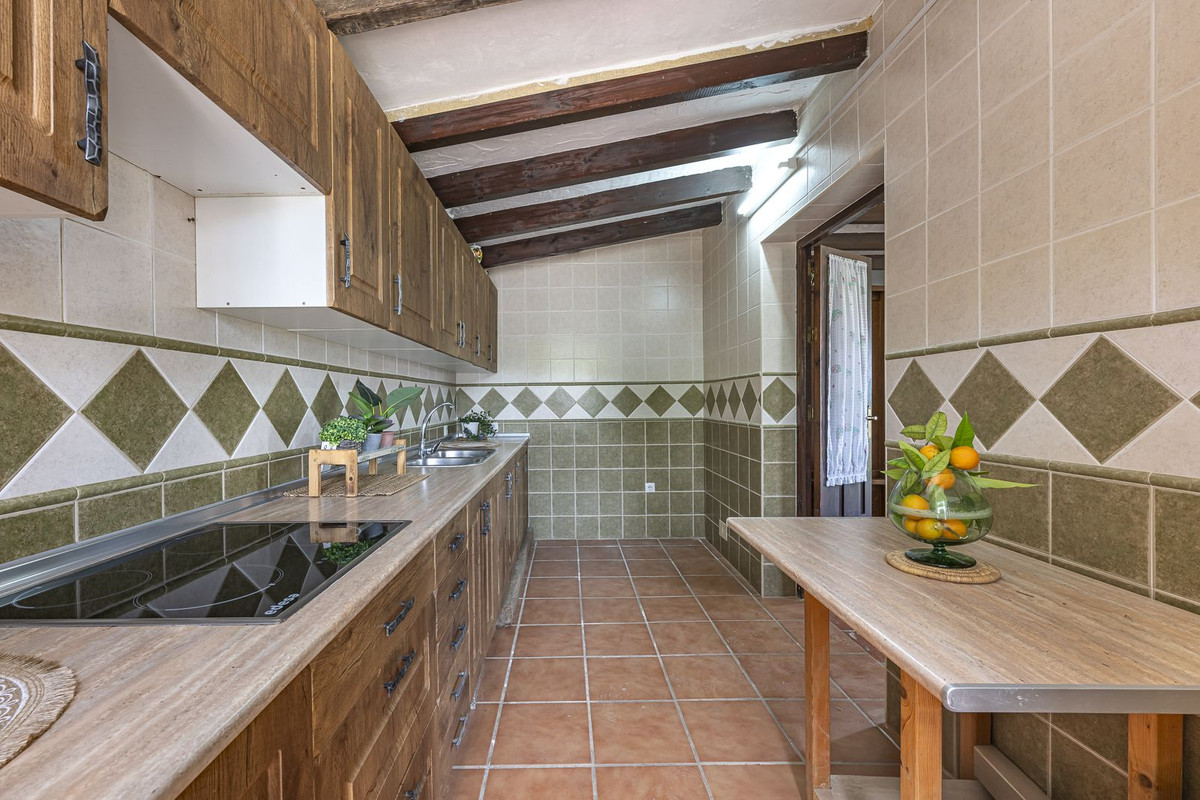 Se vende Terreno Rustico  en Costa Del Sol, Málaga, España