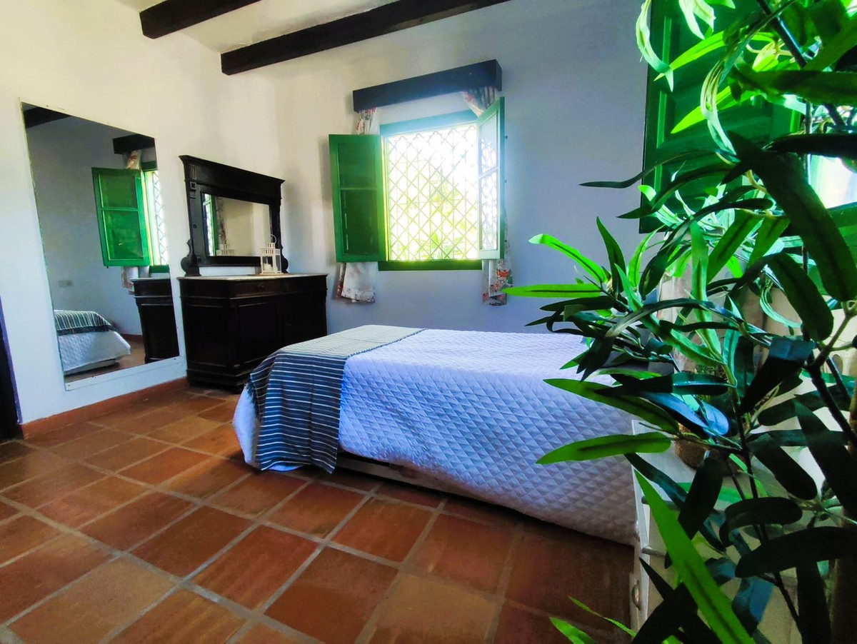 Se vende Terreno Rustico  en Costa Del Sol, Málaga, España