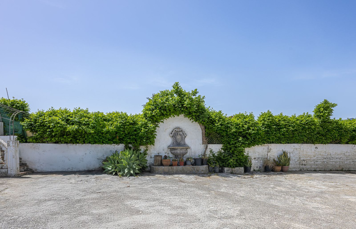 Se vende Terreno Rustico  en Costa Del Sol, Málaga, España