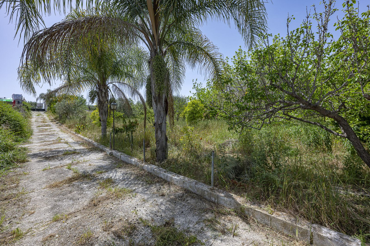 Se vende Terreno Rustico  en Costa Del Sol, Málaga, España