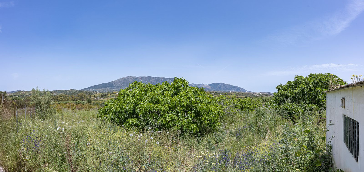 Se vende Terreno Rustico  en Costa Del Sol, Málaga, España