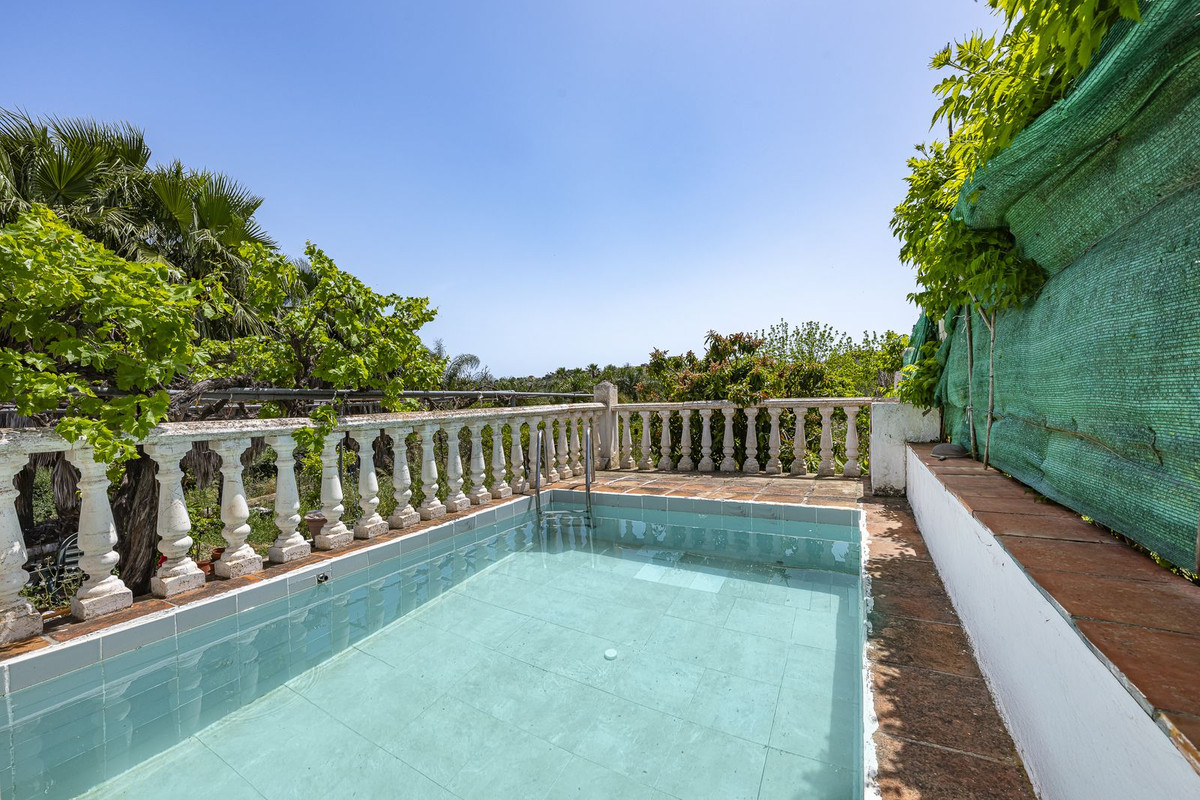 Se vende Terreno Rustico  en Costa Del Sol, Málaga, España
