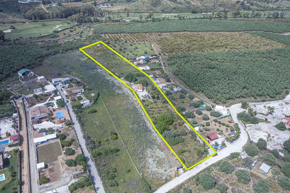Se vende Terreno Rustico  en Costa Del Sol, Málaga, España