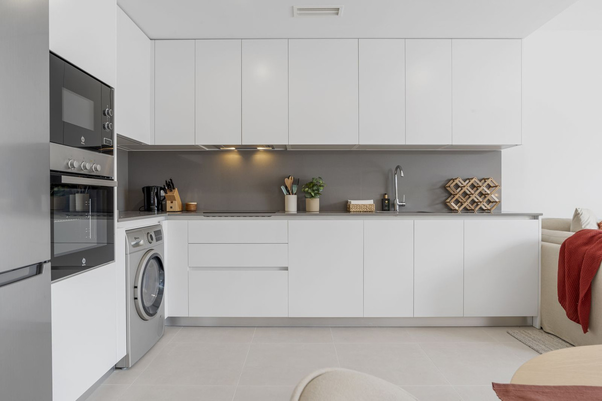 3 Bed Apartment for sale in Cancelada Costa Del Sol, Málaga, Spain