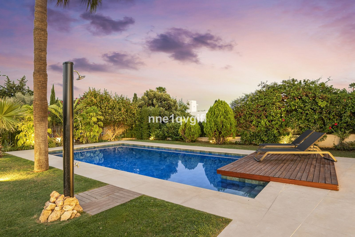 4 Bed Townhouse for sale in Guadalmina Alta Costa Del Sol, Málaga, Spain