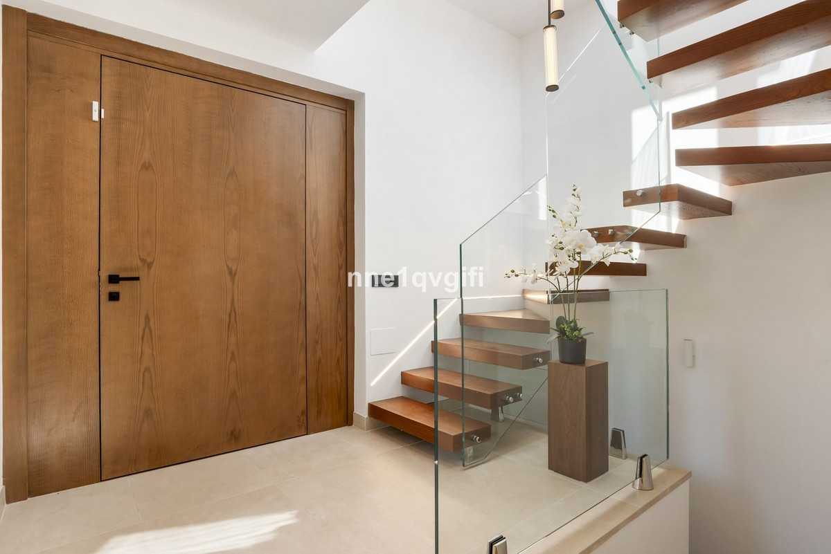 4 Bed Townhouse for sale in Guadalmina Alta Costa Del Sol, Málaga, Spain