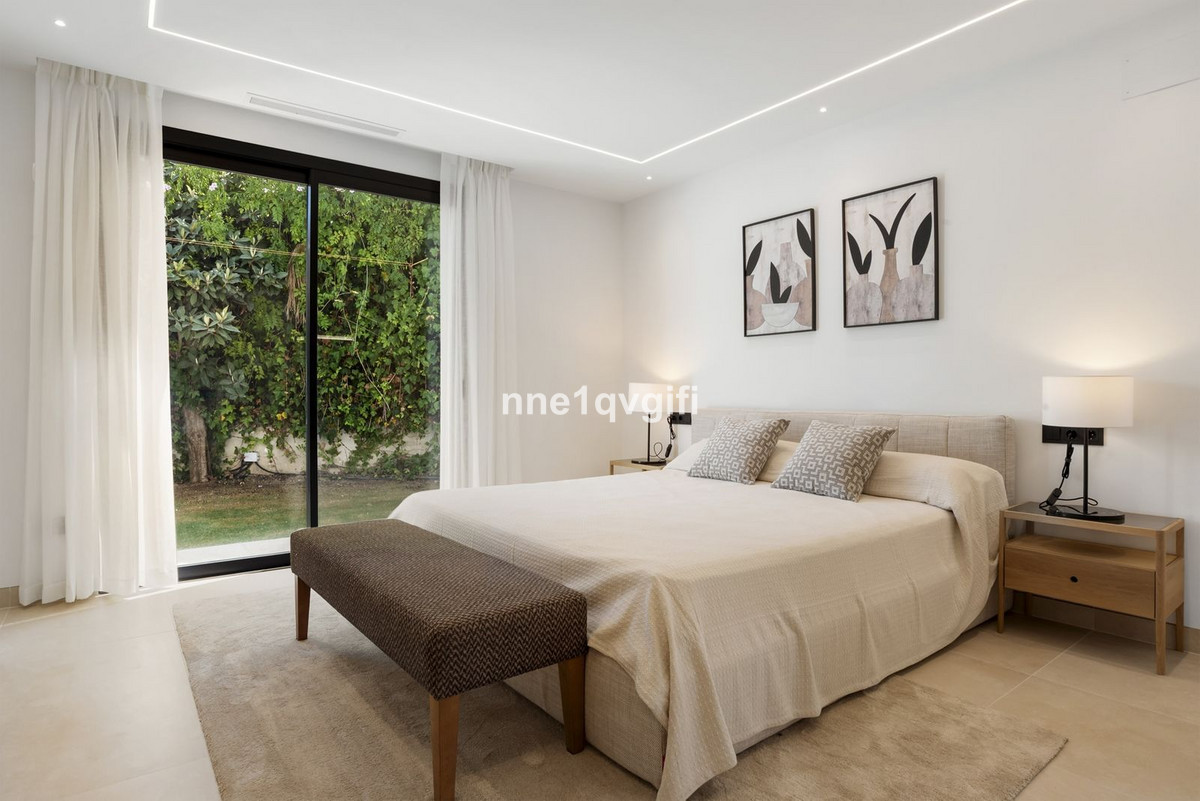 4 Bed Townhouse for sale in Guadalmina Alta Costa Del Sol, Málaga, Spain