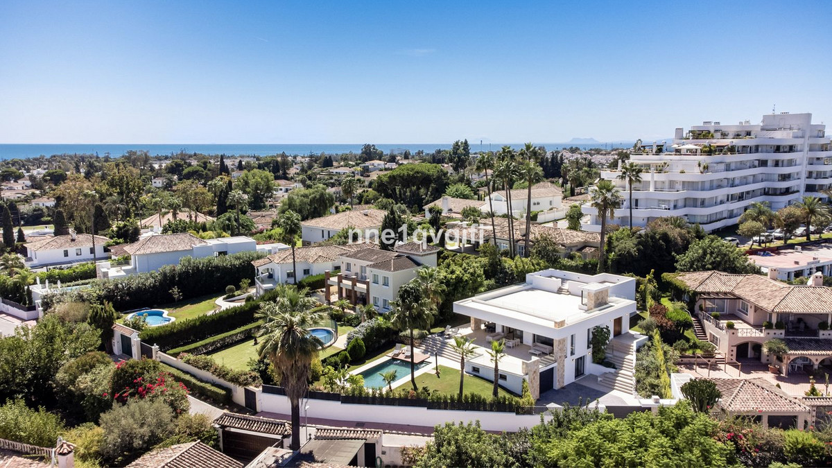 4 Bed Townhouse for sale in Guadalmina Alta Costa Del Sol, Málaga, Spain